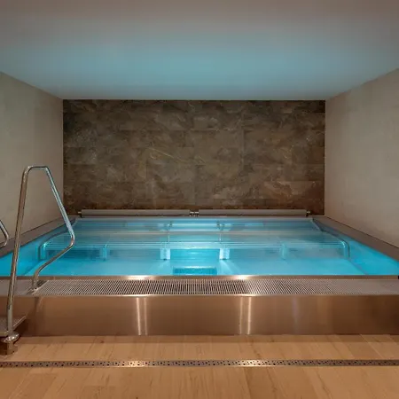 Hilton Rijeka Costabella Beach Resort And Spa-2